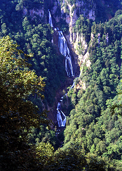 Hagoromo waterfall