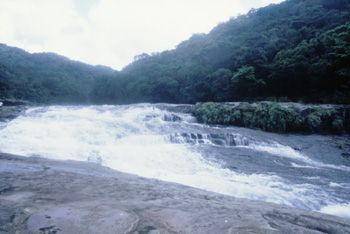 Photo:Kanpire Waterfall